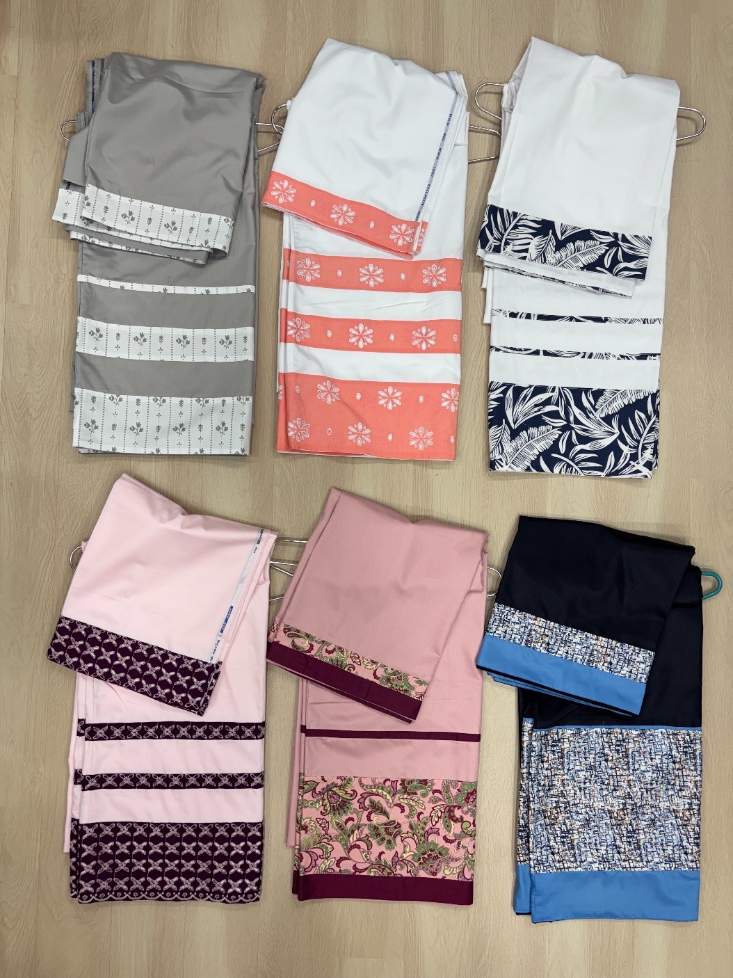  Cotton Ridas with Panel and Pipin 